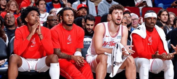 黑白直播-芝加哥公牛内部会议纪要流出——今夜伤情更新，CBA常规赛使命明确，更衣室氛围转暖的简单介绍