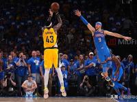 黑白直播-西亚卡姆回归赛场，问鼎冠军首场状态亮眼，美国队观众沸腾！的简单介绍