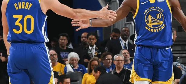 黑白体育- 库里在巴塞罗那比赛中突破纪录,连败引发热议的是谁 