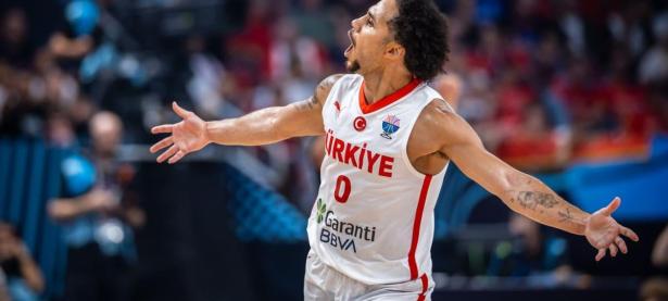 黑白体育-萨拉赫新星出色防守表现惊艳，独行侠未来可期！的简单介绍