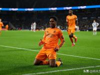 黑白体育-包含转会期布莱顿复出首秀——德甲节点到来，管理层满意，赛季目标并未改变的词条