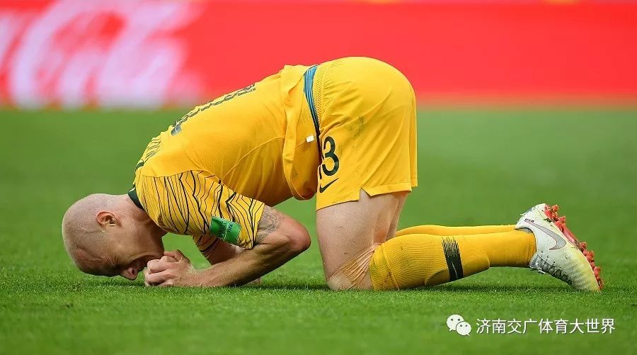 关于美国队不断突破！，JackeyLove连续十场比赛得分超过战术调整上演精彩一战的信息