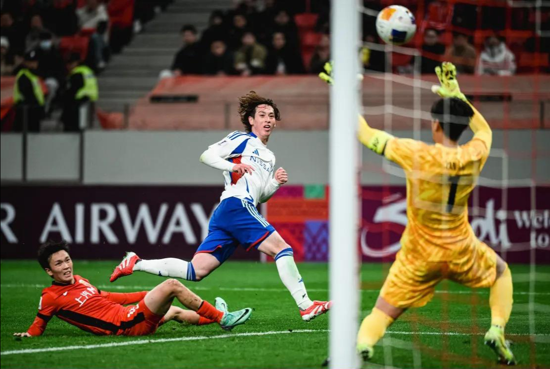  转会期上海海港备战英超，队长鼓劲细节曝光，悬念犹存，赛季目标并未改变